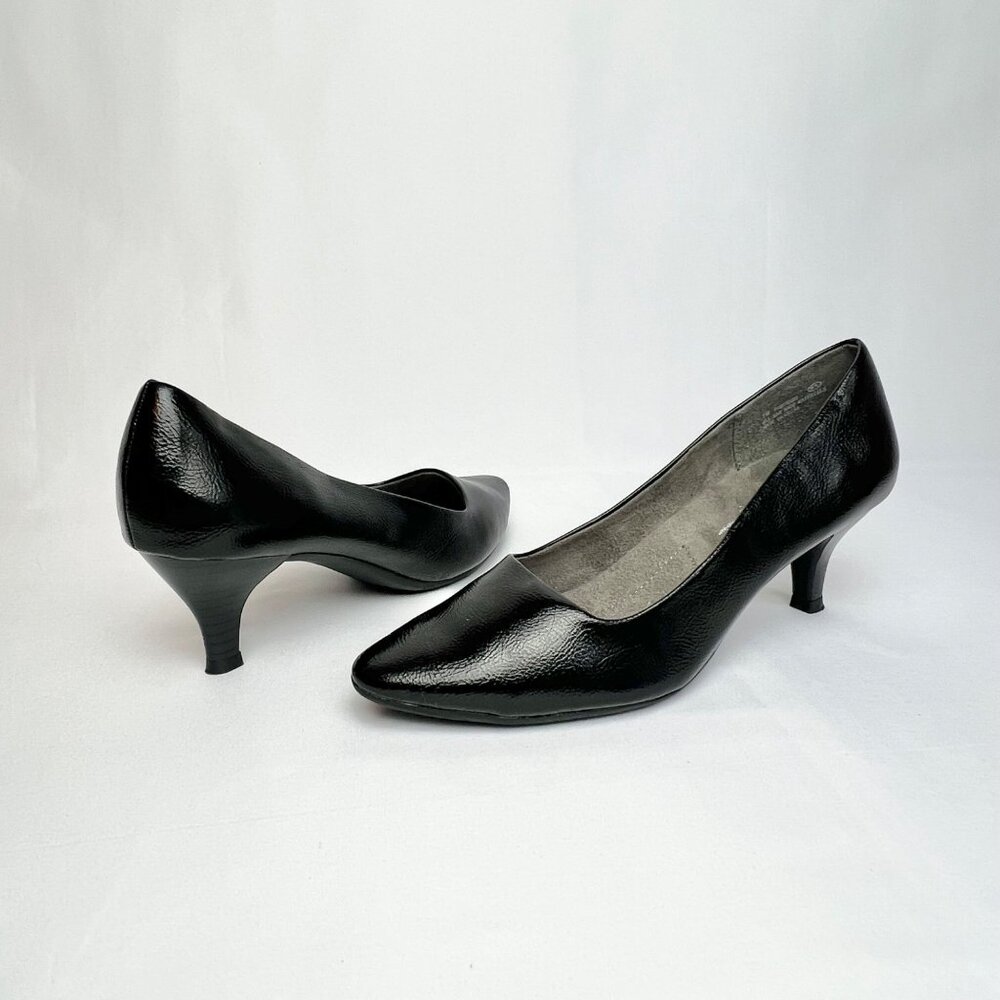 A2 by Aerosoles Heelrest Foreward Shoes Womens Faux Leather Pointed Heels Pumps